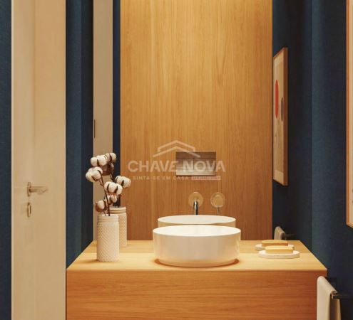 Apartamento T4 Penthouse na Avenida da Boavista em condomínio de luxo