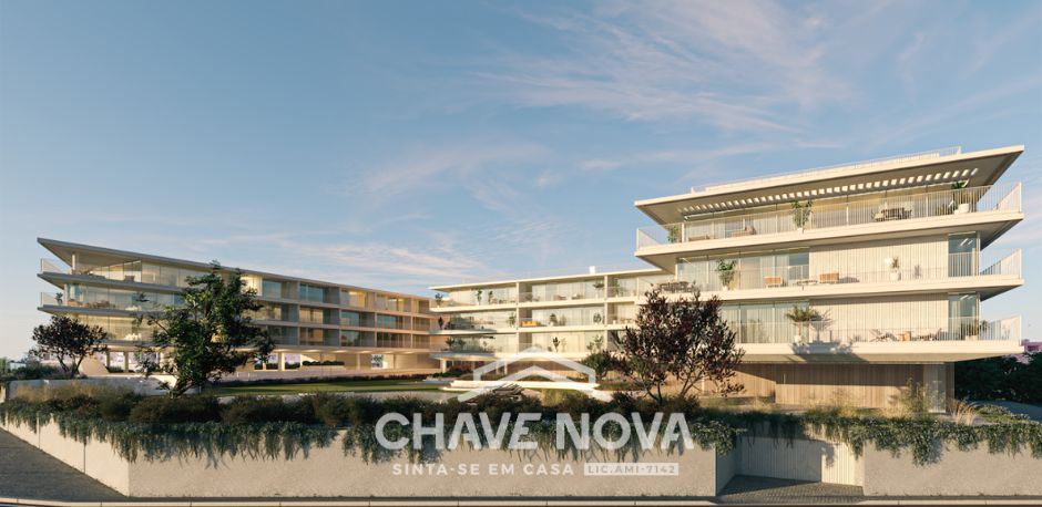 Belíssimo apartamento T2 com grandes áreas em Vilamoura. 