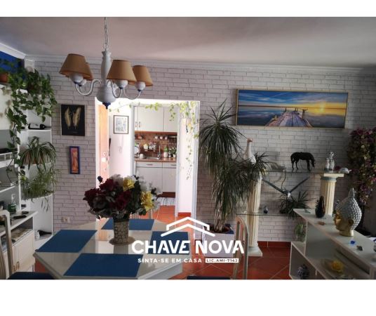 Apartamento T2 em Quarteira a 125 metros da praia. 