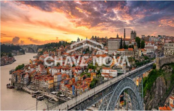 Apartamento T2 Porto com Terraço + Jardim (Boss Gardens)