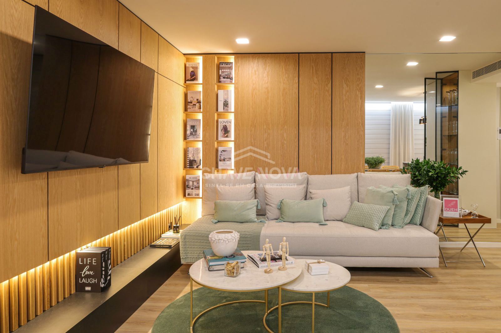 Apartamento novo T3 com varanda, em Agras - Esgueira