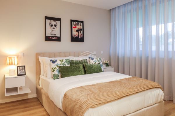 Apartamento novo T3 com varanda, em Agras - Esgueira