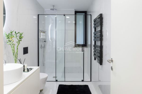 Apartamento novo T3 com varanda, em Agras - Esgueira