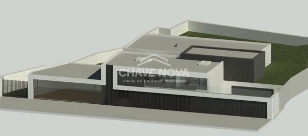 Terreno com projeto aprovado em Gondomar 