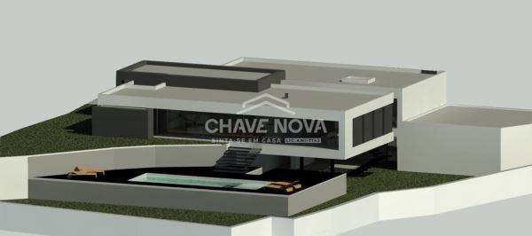 Terreno com projeto aprovado em Gondomar 
