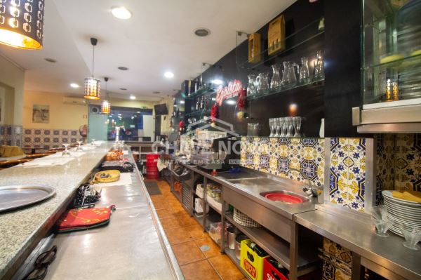 Restaurante para Trespasse na Rua Costa Cabral 
