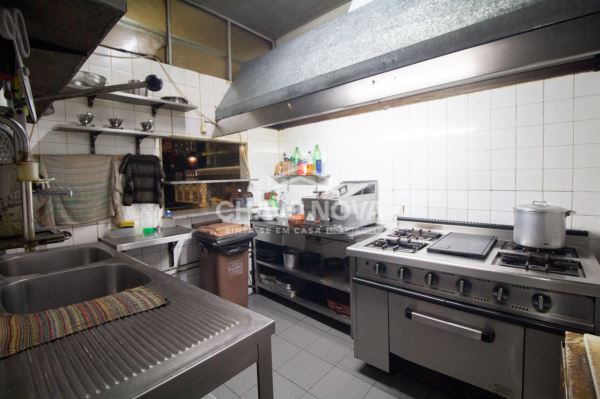Restaurante para Trespasse na Rua Costa Cabral 