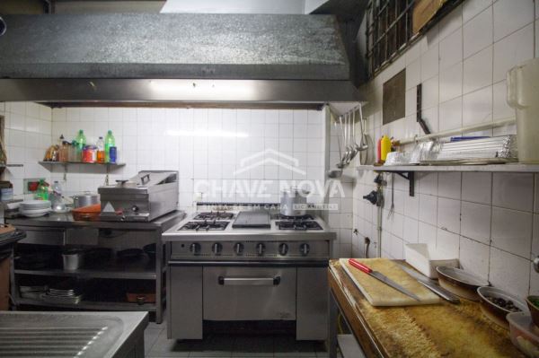 Restaurante para Trespasse na Rua Costa Cabral 