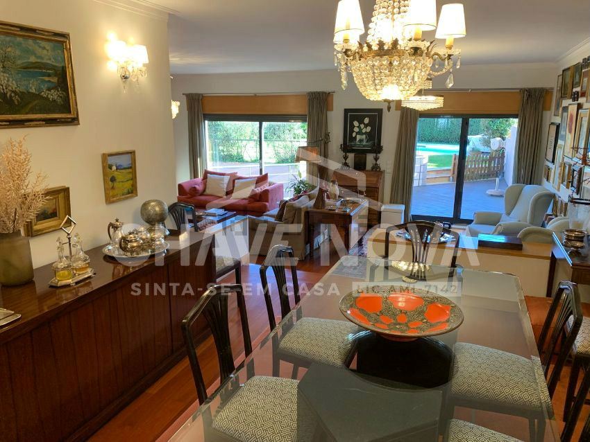 Fantástica moradia T5 com piscina à venda em Fonte da Moura Fantástica moradia T5 com piscina à venda em Fonte da Moura