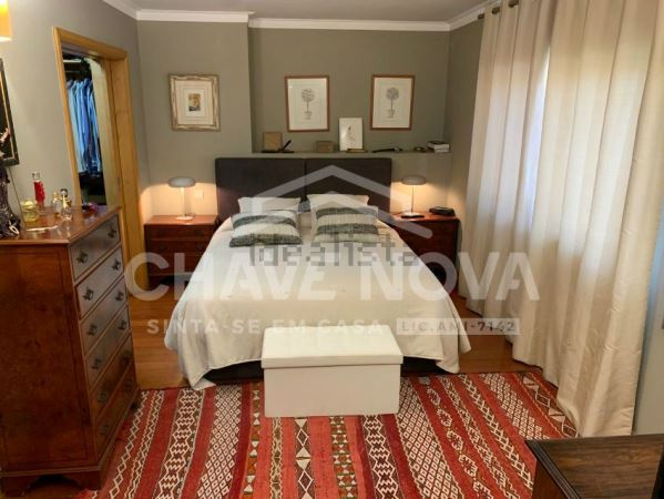 Fantástica moradia T5 com piscina à venda em Fonte da Moura Fantástica moradia T5 com piscina à venda em Fonte da Moura