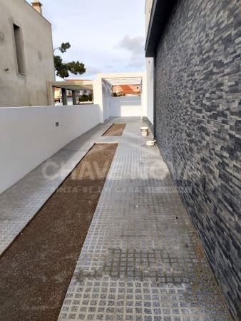 Moradia T3 em Fernão Ferro