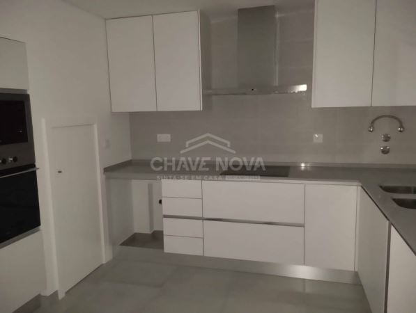Moradia T3 em Fernão Ferro