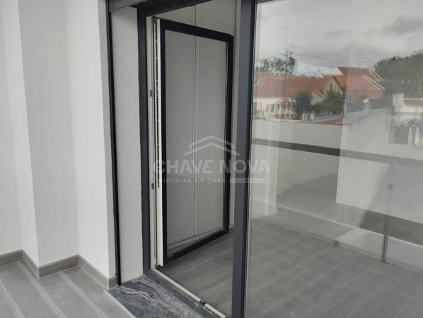 Moradia T3 em Fernão Ferro
