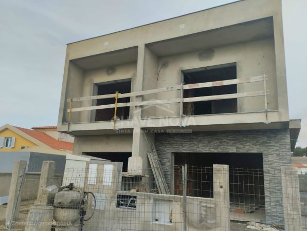 Moradia T3 em Fernão Ferro