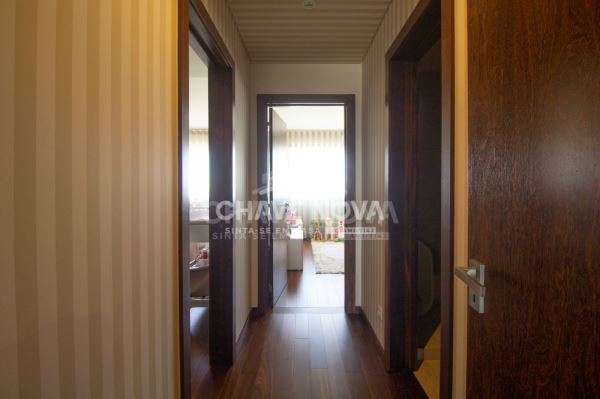 Apartamento T2 na VL8, construção Teixeira Duarte 