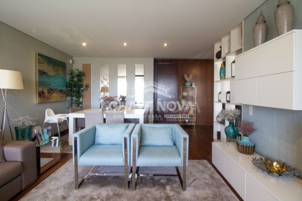 Apartamento T2 na VL8, construção Teixeira Duarte 