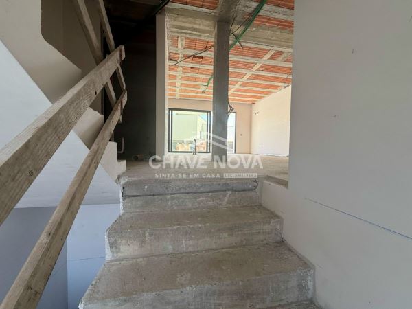 Moradia em Banda V3 Nova na Madalena