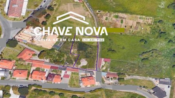 Terreno Moradia T4 venda em Perosinho, Vila Nova de Gaia 