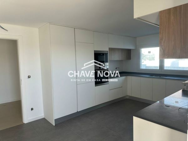 Moradia T4 em Silveira - Torres Vedras