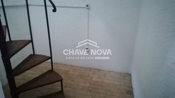 Espaço comercial em Fânzeres junto ao Seixo. Gondomar