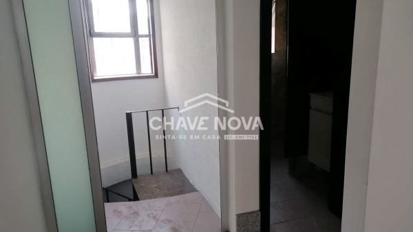 Espaço comercial em Fânzeres junto ao Seixo. Gondomar