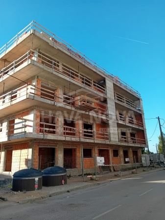 Apartamento com 3 quartos NOVO