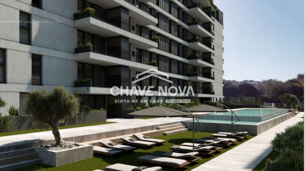T3 com garagem fechada, varanda no condomínio privado "Fusion Private Residence" (Green Terrace Porto)
