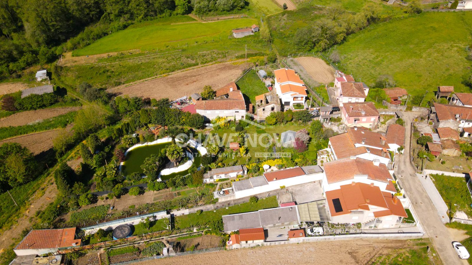 Moradia T3 para reconstrução em Argoncilhe 