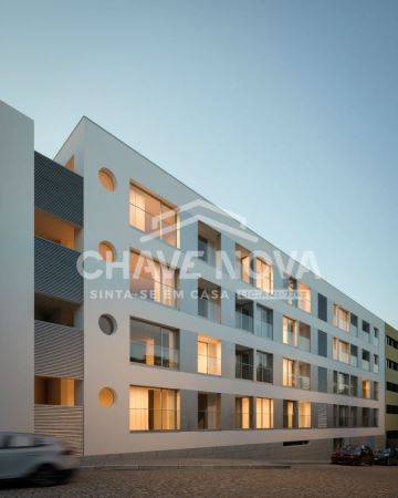 Apartamento T1, com terraço, para venda, localizado em Pedrouços