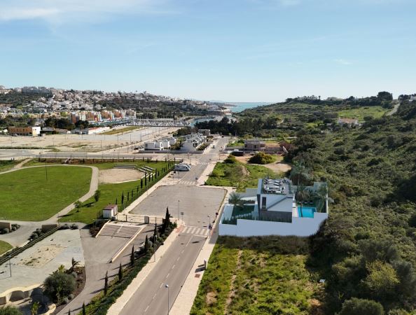 Luxuosa Moradia V4 em Construção Junto à Marina de Albufeira