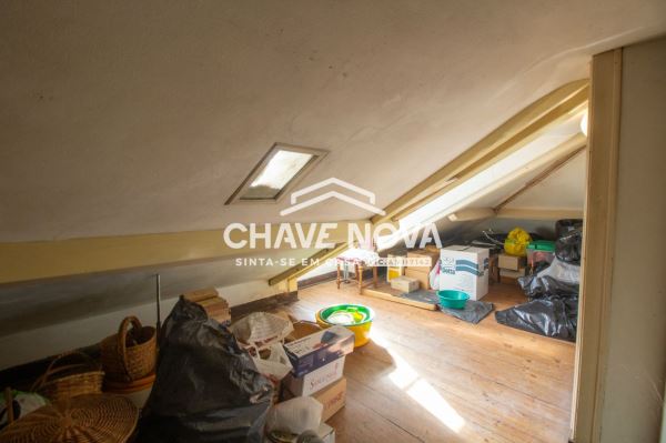 QUINTA HISTÓRICA COM CHALET DE CHARME DO INÍCIO DO SÉCULO XIX A 70KM DE LISBOA