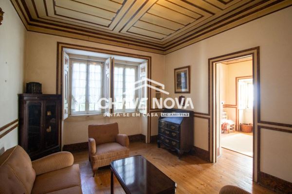 QUINTA HISTÓRICA COM CHALET DE CHARME DO INÍCIO DO SÉCULO XIX A 70KM DE LISBOA