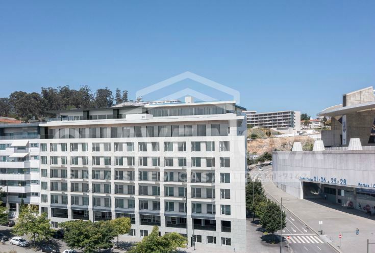 Apartamento T3 para Venda em Campanhã Foto 4