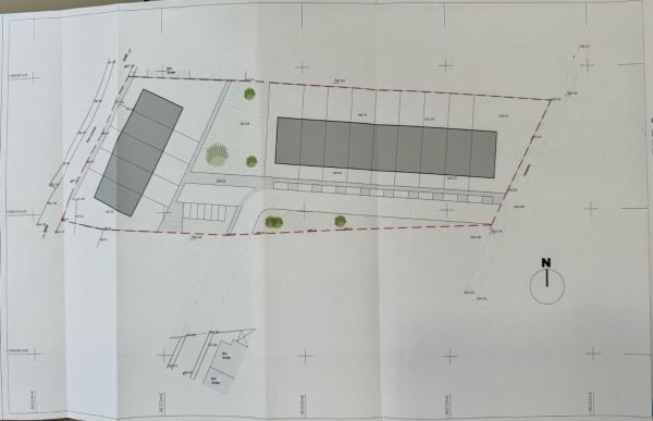Terreno com 7706m2 para construção de 14 moradias - Nogueira Regedoura