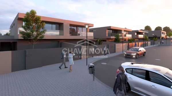 Lote de Terreno c/Projecto de Arquitetura em Valadares