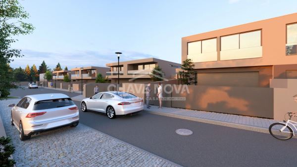 Lote de Terreno c/Projecto de Arquitetura em Valadares
