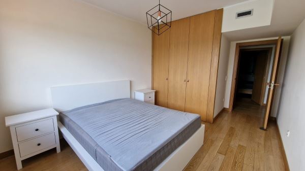 Magnifico apartamento T3, com vista desafogada sobre o rio Douro, junto ao Palácio do Freixo 
