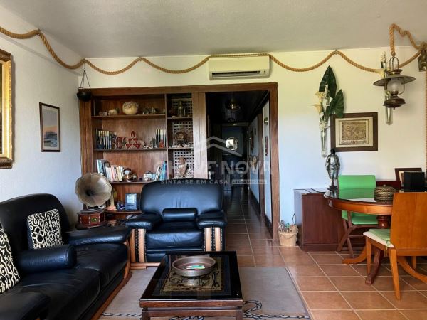  Apartamento T1 em Banda na Tróia
