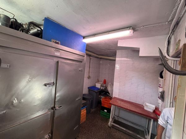Trespasse de negócio de Frutaria /Mercearia/ Talho em Gaia