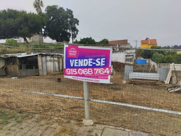 Terreno com 315m2