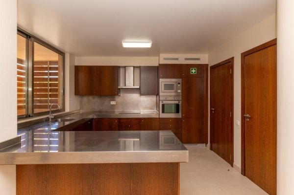 Luxuosa Moradia de V4 na Herdade dos Salgados com Piscina - Albufeira