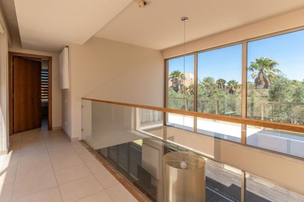 Luxuosa Moradia de V4 na Herdade dos Salgados com Piscina - Albufeira