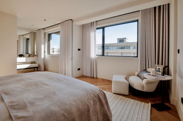 Apartamento T4 com varanda na Boavista