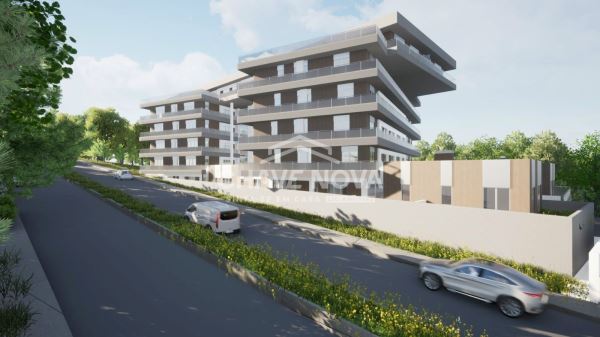 Apartamento T2 Novo C/ 2 Lugares de Garagem em Oliveira de Azemeis