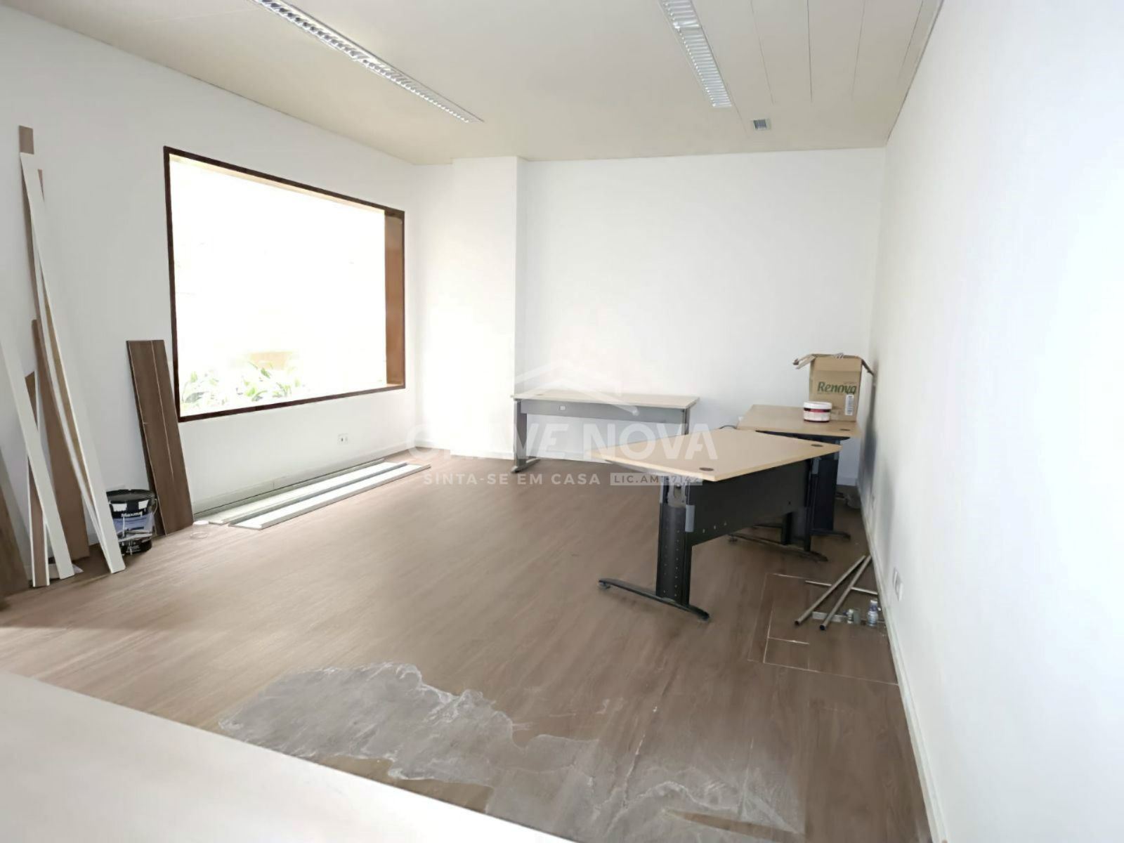 Escritório para Venda em Lordelo do Ouro e Massarelos Foto 4