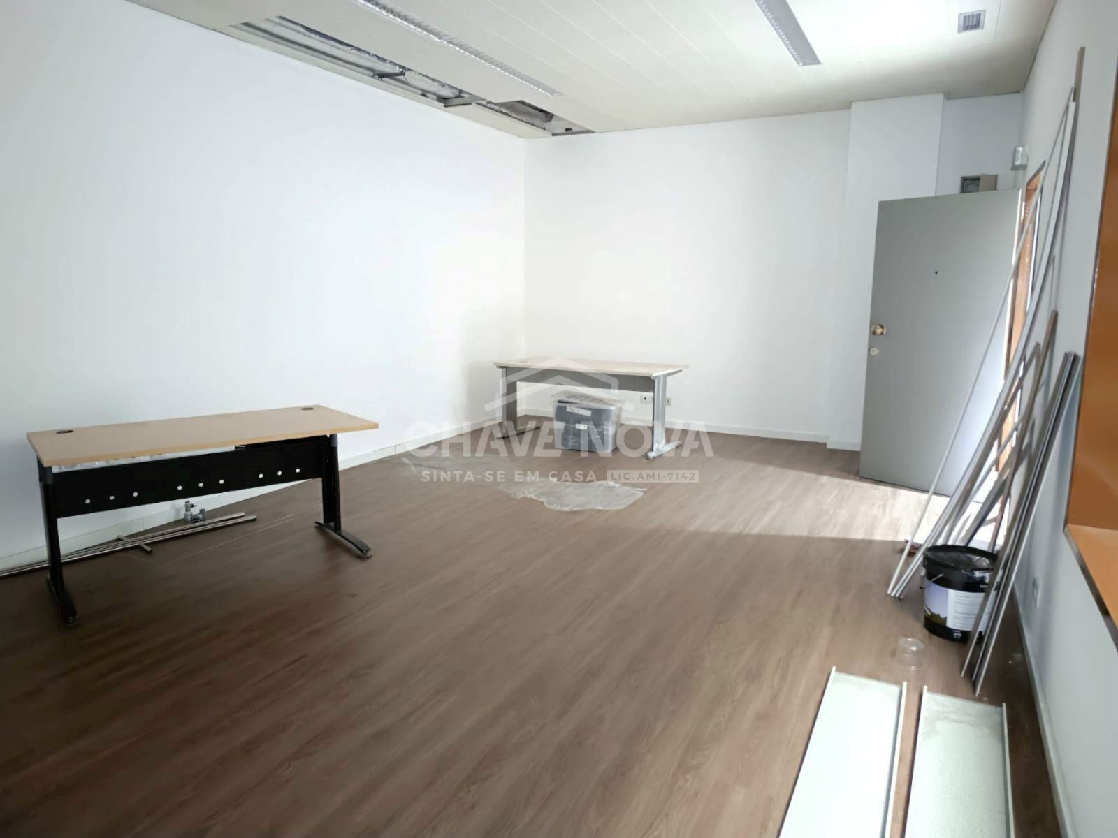 Escritório para Venda em Lordelo do Ouro e Massarelos Foto 5