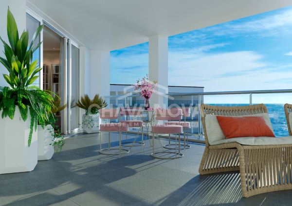 Apartamento T2 de luxo na primeira linha do mar na estrada monumental (Funchal)