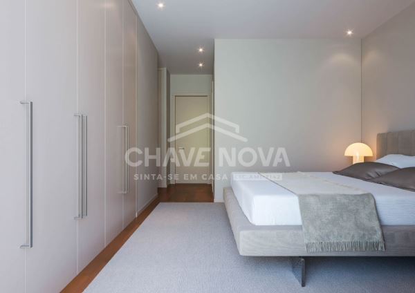Apartamento T2 de luxo na primeira linha do mar na estrada monumental (Funchal)