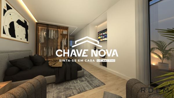Moradia T4 localizada em Espinho/Anta.