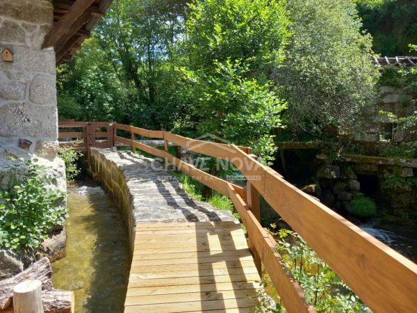 Fantástica Quinta com cascata e rio - Um Refúgio Natural Exclusivo